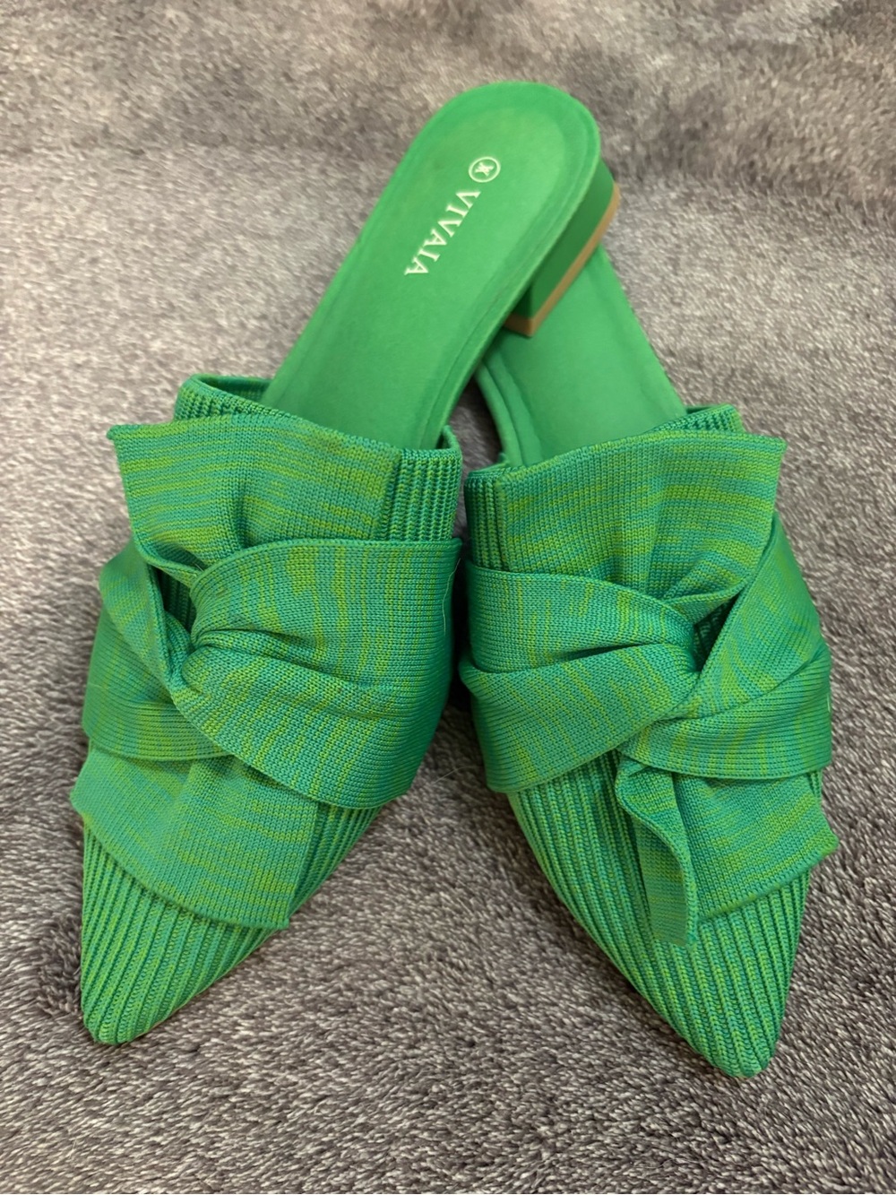 VIVAIA Bright Green Yaffa Pointed-Toe Knot Mules - EU 39 US sz 8